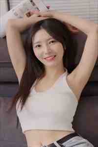 白天病秧子夫君，晚上疯批小叔子热门小说