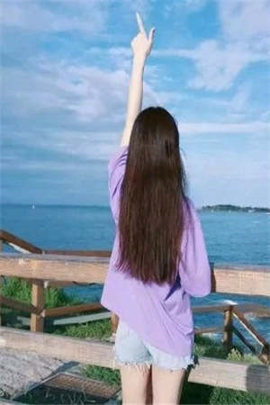 白天病秧子夫君，晚上疯批小叔子完结版