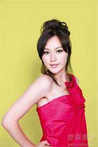 女总裁将五百万奖金颁给实习生后，我直接让公司破产全文+免费