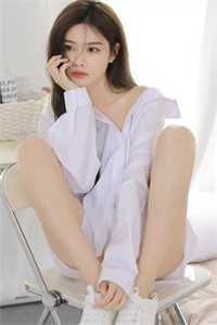 跟女扮男装的假世子一起重生后，我俩杀疯了谢瑛侯世子全文+免费