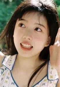 婚礼当天未婚妻助理把戎装换成和服，我反手掏出打火机热门小说