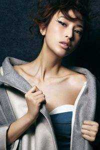 帮公司赚了十个亿后，我被女总裁调去扫厕所最新章节