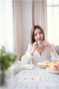 女友为白月光借孕成功，我留下订婚戒指离开章节