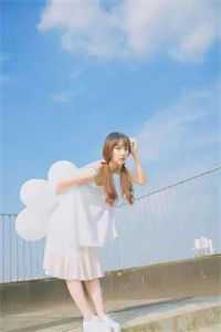 月子期间，老公送小青梅百万三金精选