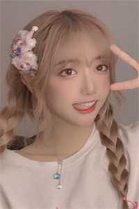 未婚妻和初恋照片被爆出后，我选择校花未删减版